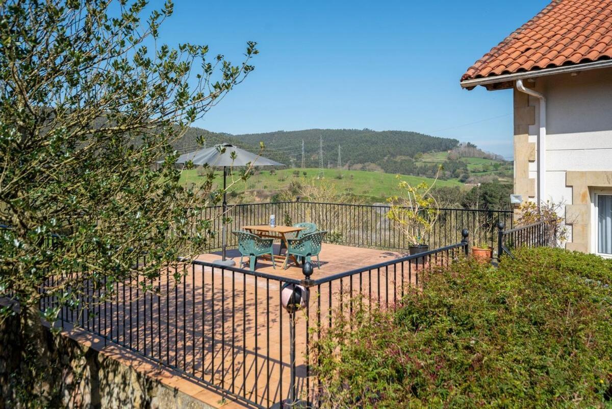 Casa Con Jardin En Gama Villa Barcena de Cicero Ngoại thất bức ảnh