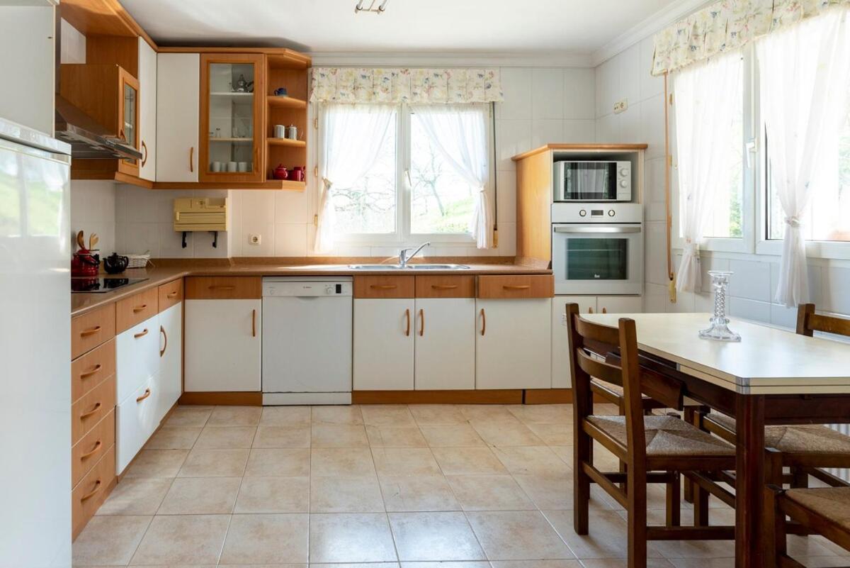 Casa Con Jardin En Gama Villa Barcena de Cicero Ngoại thất bức ảnh
